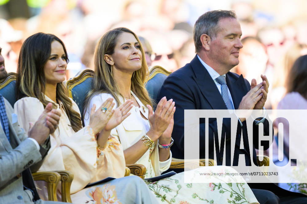 Princess Sofia, Princess Madeleine and Mr. Chris OCNeill during the award ceremony of the Victoria Prize on July 14, 2024 in Borgholm
