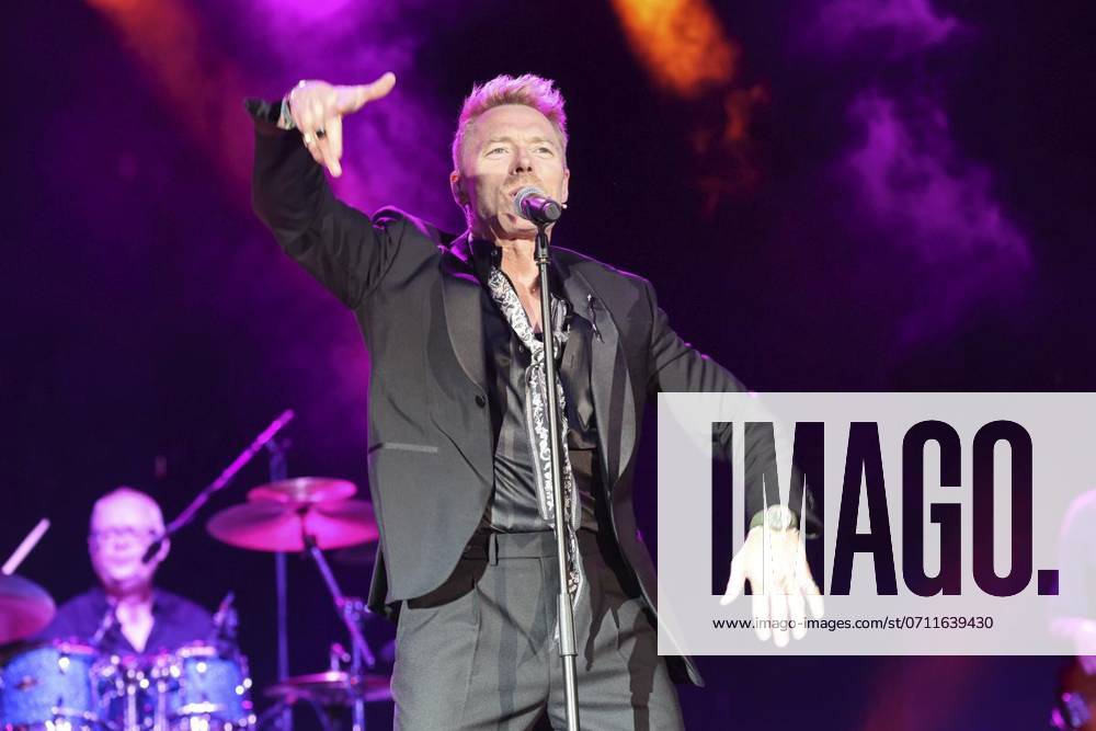 Fantastival Burgtheater Dinslaken Ronan Keating Fantastival Burgtheater Dinslaken on Monday, 15 07 2024 Ronan Keating Photo Sabine Stein FUNKE Foto ServicesBuntes Dinslaken Copyright SabinexStein