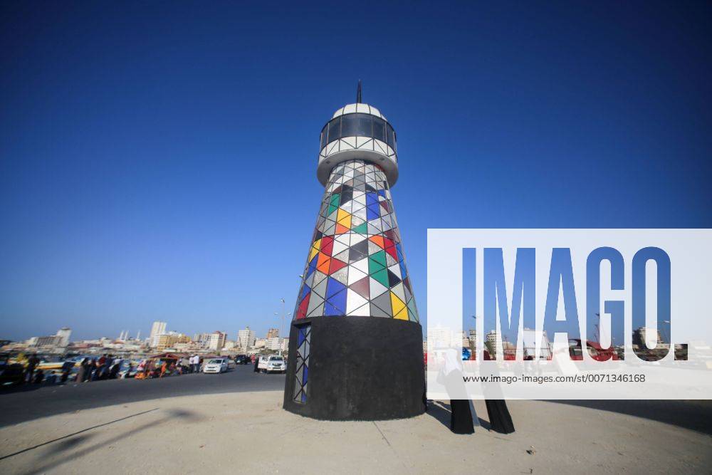 Gaza: Daily life Palestinian women stands near the new lighthouse in Gaza seaport, western of Gaza City. MohammedxAlxHajjar RoverImages