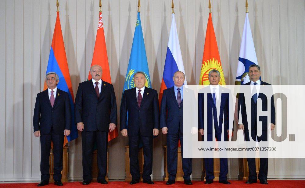 Astana, Kazakhstan - Russian President Vladimir Putin stands with leaders of former Soviet states during the Eurasian Economic Union annual Summit meeting May 31, 2016 in Astana, Kazakstan. From left: Armenian President Serzh Sargsyan, Belarus President Alexander Lukashenko, Kazakhstan President Nursultan Nazarbayev, Russia President Vladimir Putin, Kyrgyzstan President Almazbek Atambayev and Chairperson of Eurasian Economic Commission Tigran Sarkisian. Astana Kazakhstan - ZUMAp138