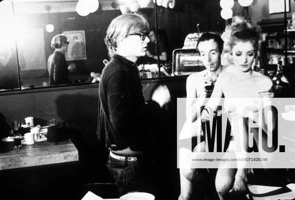 ANDY WARHOL FILMING NUDE RESTAURANT NEW YORK FACTORY , ANDY WARHOL WITH TAYLOR MEAD AND VIVA. I2962BN. - ZUMAg49_