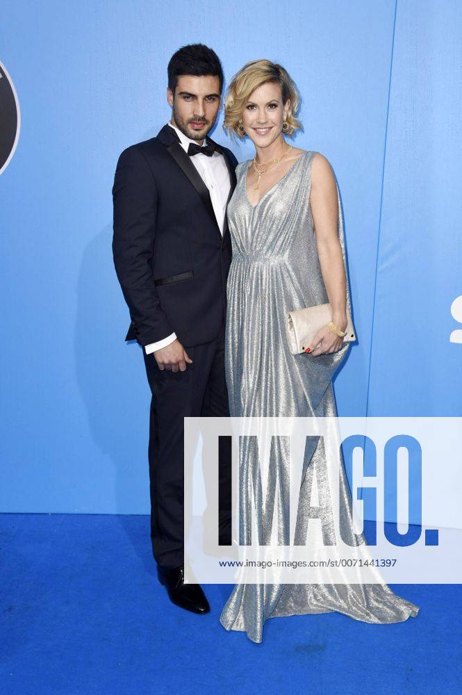 Wolke Hegenbarth mit Freund Oliver bei der Verleihung des 28. Bayerischen Fernsehpreises 2016 im im Prinzregententheater. München, 03.06.2016 Foto:xFredericx xFuturexImage