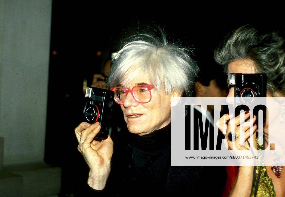 ANDY WARHOL . - ZUMAg49_