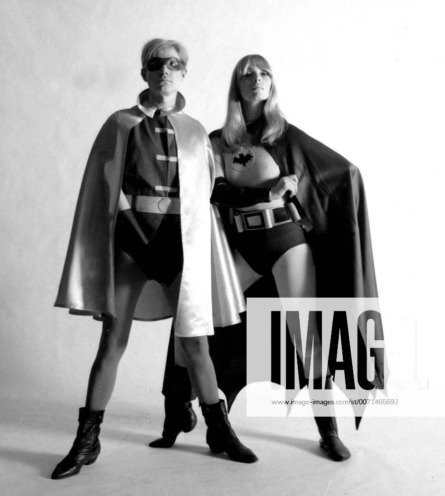 ANDY WARHOL AND NICO. FRANK BEZ - ZUMAg49_
