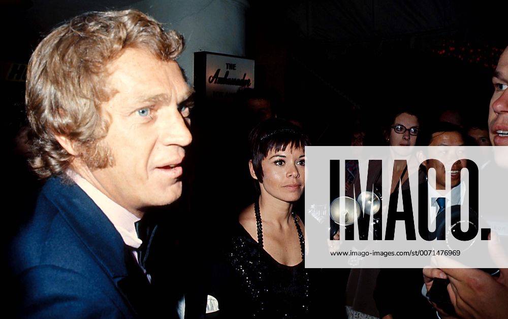 Jan. 1, 2011 - W8155.STEVE McQUEEN AND WIFE NEILE. J.N. KENNEDY 1971 - ZUMAg49_