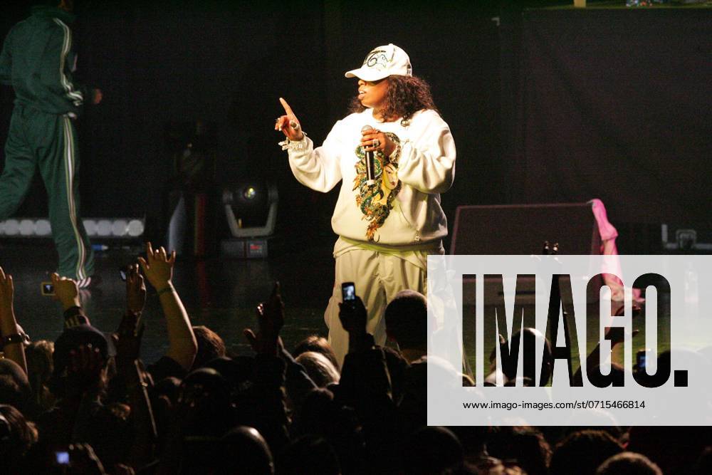 Missy Elliott live at the Hammersmith Apollo in London - 05 October 2006 FAM18682