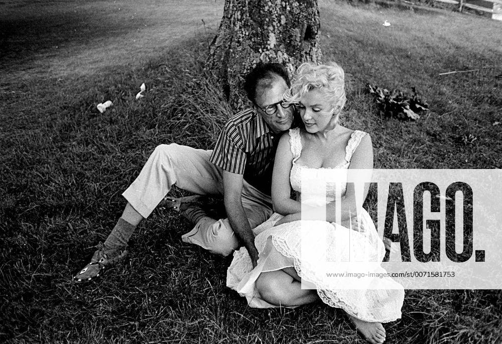 IMAGO ICONS: Marilyn Monroe Jan. 1, 2011 - ARTHUR MILLER WITH MARILYN MONROE 1950 S. - ZUMAg49_