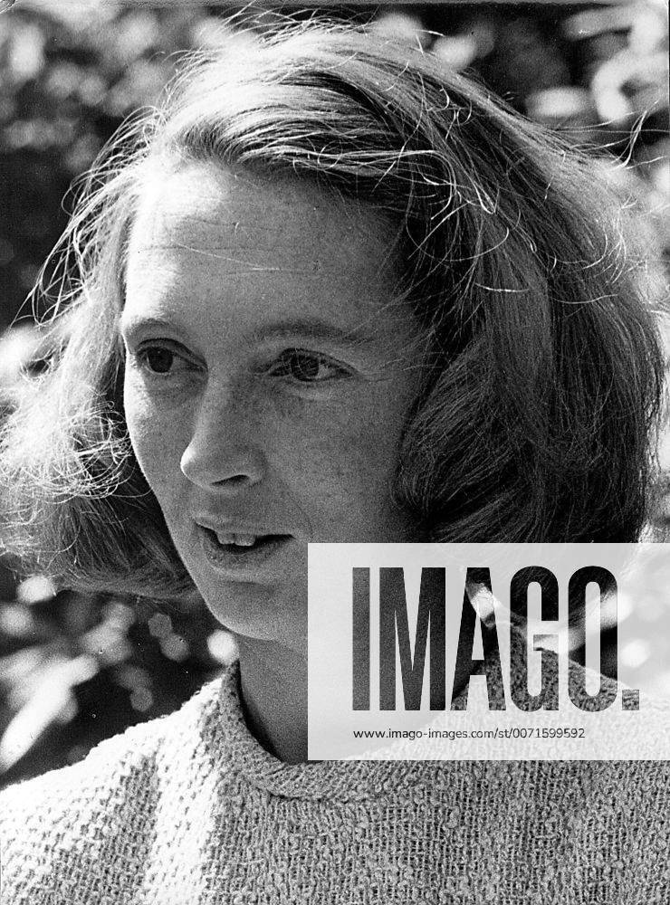 IMAGO ICONS: Jane Goodall Jan. 1, 2011 - SUPPLIED BY JANE GOODALL - ZUMAg49_
