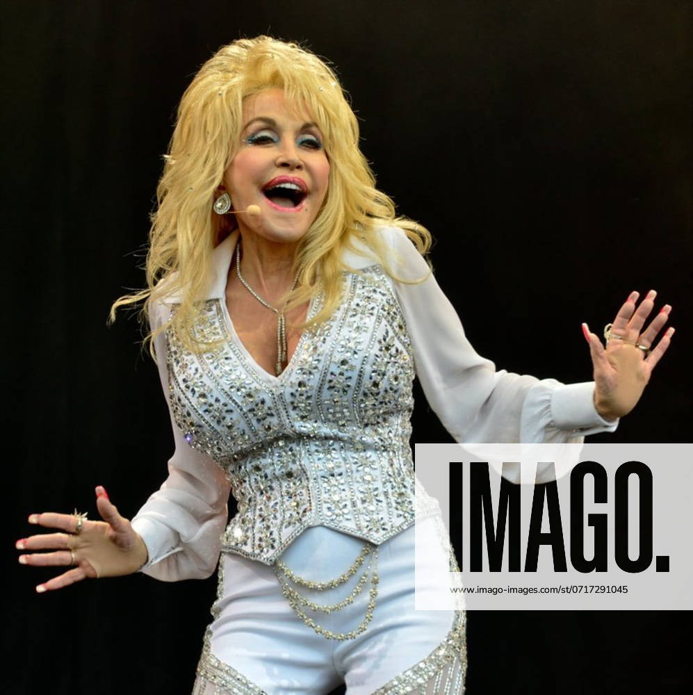Glastonbury Music Festival 10 years ago 2014 Dolly Parton performs the Sunday Legends slot at Glastonbury Music Festival 10 years ago 2014,