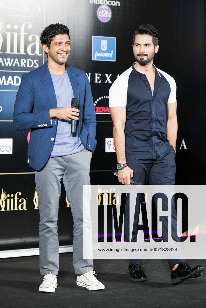 Verleihung der Bollywood Oscars in Madrid Farhan Akhtar and Shahid Kapoor during the presentation of the IIFA Awards in Madrid. June 23, 2016. (20160623042)