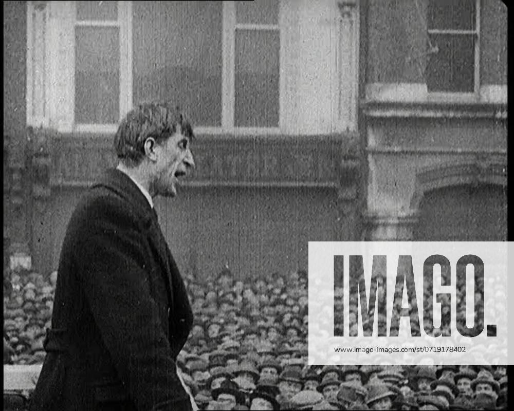 Eamon De Valera Giving an Impassioned Speech to Crowds in the Irish Free State, 1922. From Time to Remember - Sitting Still And Going Slowly, 1922 (Reel 4); a review of events in 1922 including Irish Troubles, war between Greece and Turkey and developments in aviation and radio.
