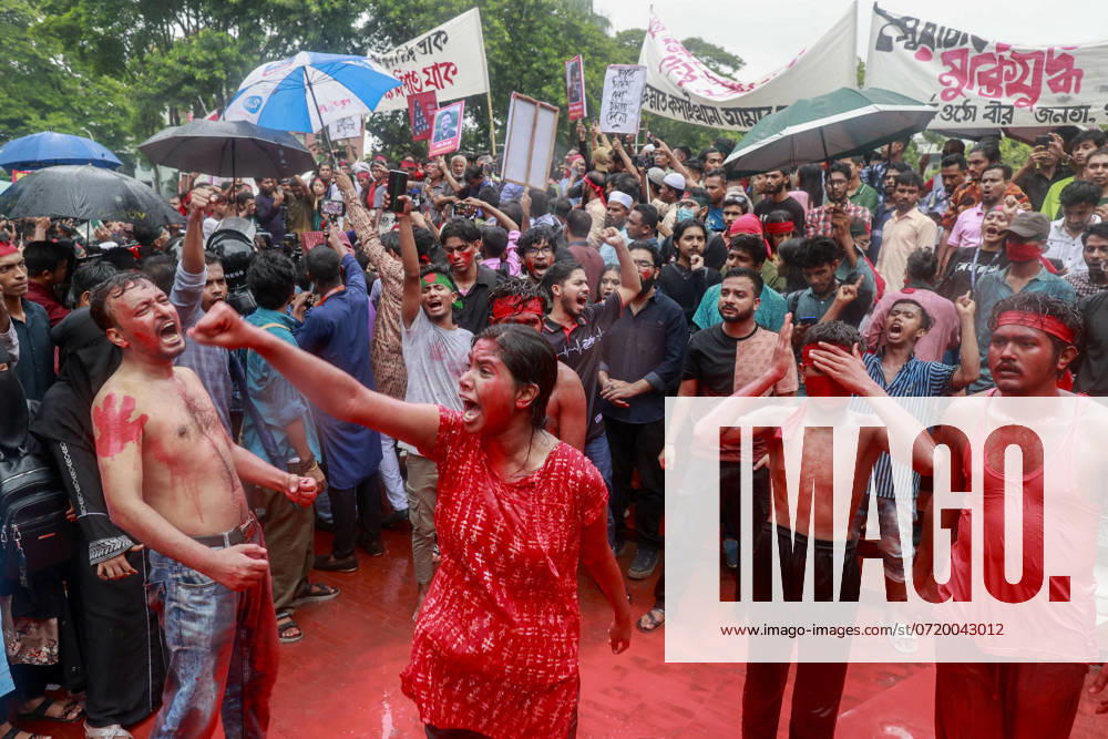 New Protests In Bangladesh Kill 2 - Dhaka Bangladeshi Students, teachers, parents, artist, representatives of civil society and leaders of various student organizations join a mass demonstration in Dhaka, Bangladesh, 02 August 2024. Thousands of people took part in a nationwide prayer and student procession to protest the massacre and mass arrests following recent protests by the Quota Reform Movement, which is demanding reforms to the government s job quota system. Authorities in Bangladesh have announced a gradual easing of a curfew imposed on July 20 after violence erupted in Dhaka and other regions following mass protests last week, allowing offices to open and some activities to take place, and partially restoring telecommunications