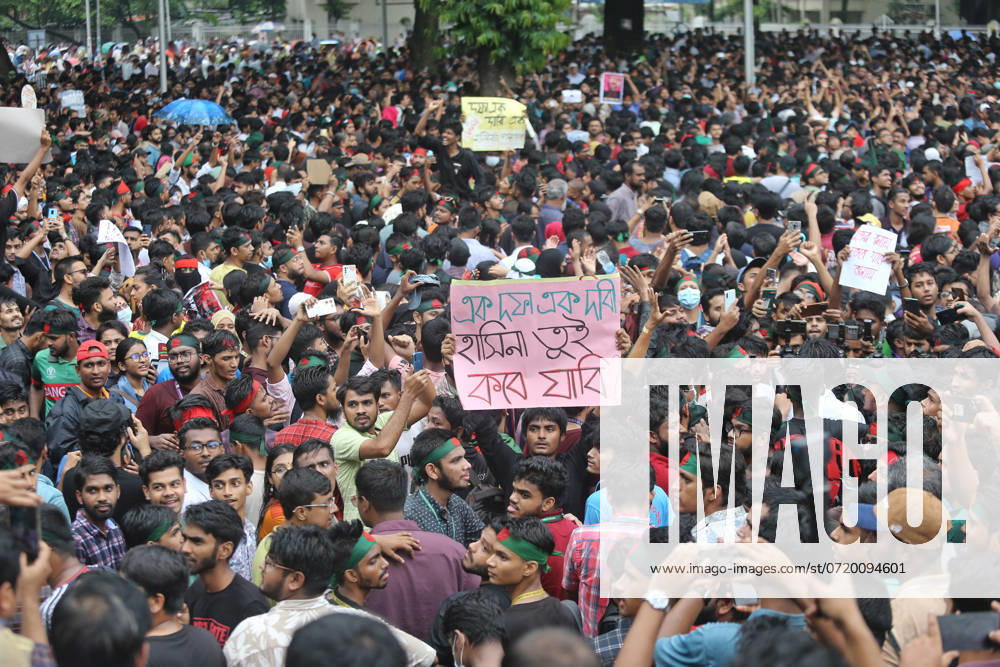 Anti-Discrimination Student Movement held a rally at Central Shaheed Minar in Dhaka on August 3, 2024, to demand justice for the victims killed in the recent countrywide violence during anti-quota protests. Student leaders rallied Bangladeshis on August 3 for a nationwide civil disobedience campaign as Prime Minister Sheikh Hasina s government weathered a worsening backlash over a deadly police crackdown on protesters. Dhaka Bangladesh - ZUMAr336 20240803_zip_r336_041