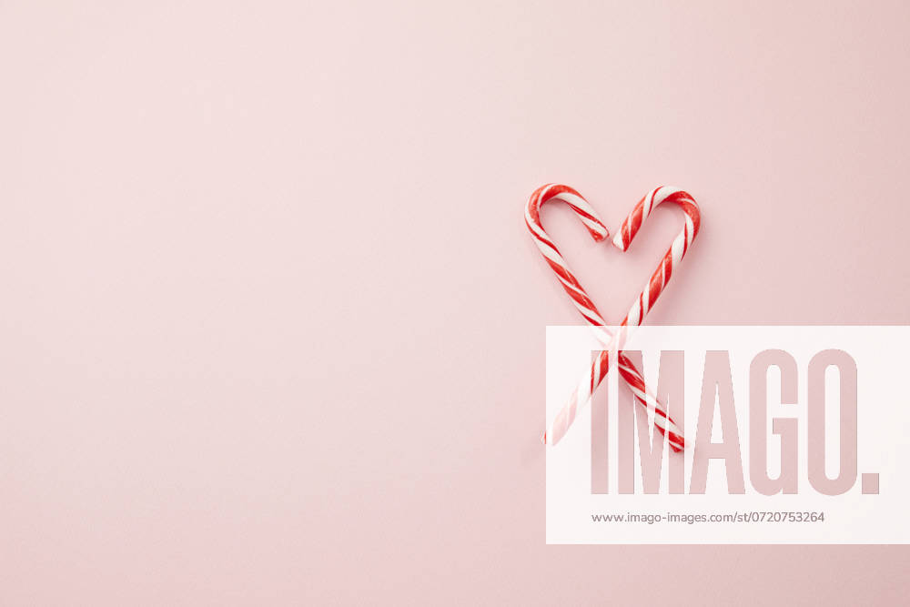 Anniversary,Sweet,Pattern,Pink,No People,Love,Candy,Studio,Indoors,Directly Above,Object,Event,Candy Cane,Concept,Flat lay,High Angle View,Heart,White Day, , 25.09.2019, tip114t010783 tip114t010783