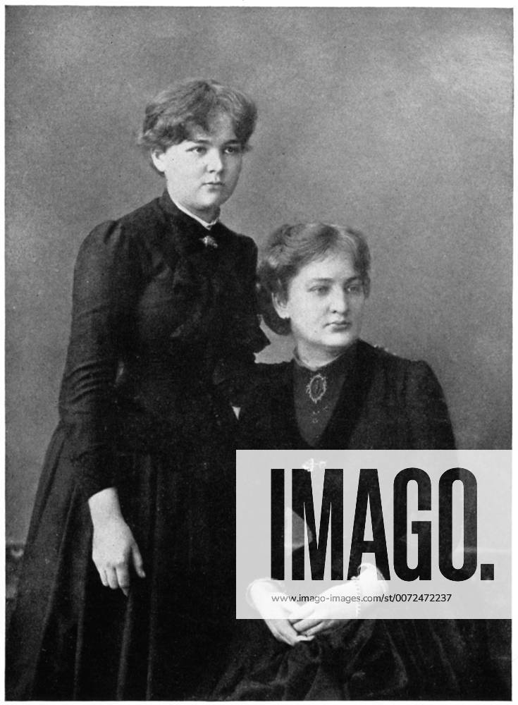 IMAGO ICONS: Marie Curie Manya Sklodovska (Marie Curie 1867-1934) and her sister Bronya, seated, in 1886 WHA !ACHTUNG AUFNAHMEDATUM GESCHÄTZT!