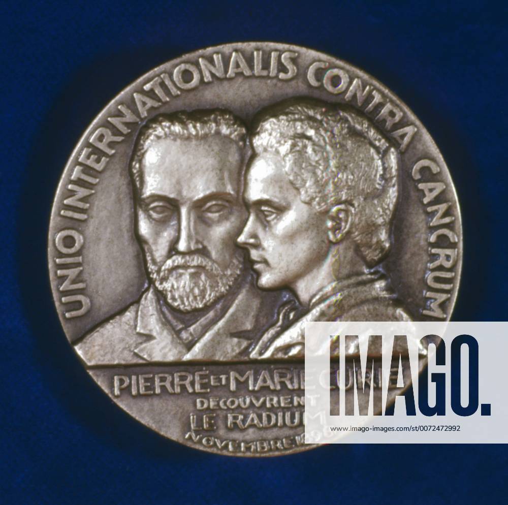 IMAGO ICONS: Marie Curie Marie (1867-1934) and Pierre (1859-1906) Curie. Obverse of medal commemorating the discovery of Radium in 1898. WHA !ACHTUNG AUFNAHMEDATUM GESCHÄTZT!