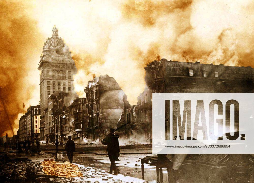 Colour photograph documents the aftermath destruction of the Great San Francisco Earthquake. Dated 1906 WHA !ACHTUNG AUFNAHMEDATUM GESCHÄTZT!