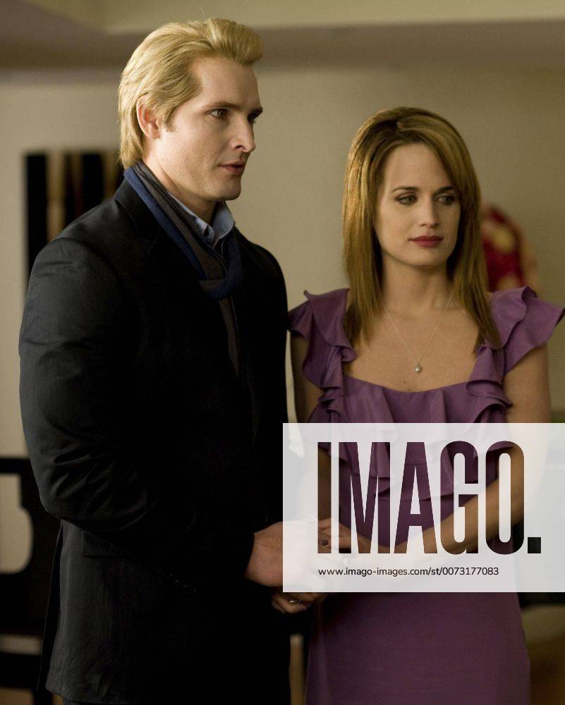 RELEASE DATE: November 20, 2009. MOVIE TITLE: Twilight: New Moon. STUDIO: Imprint Entertainment. PLOT: After Bella recovers from the vampire attack that almost claimed her life, she looks to celebrate her birthday with Edward and his family. However, a minor accident during the festivities results in Bella s blood being shed, a sight that proves too intense for the Cullens, who decide to leave the town of Forks, Washington for Bella and Edward s sake. Initially heartbroken, Bella finds a form of comfort in reckless living, as well as an even-closer friendship with Jacob Black. Danger in different forms awaits. PICTURED: PETER FACINELLI as Dr. Carlisle Cullen and ELIZABETH REASER as Esme Cullen. - ZUMAg90_