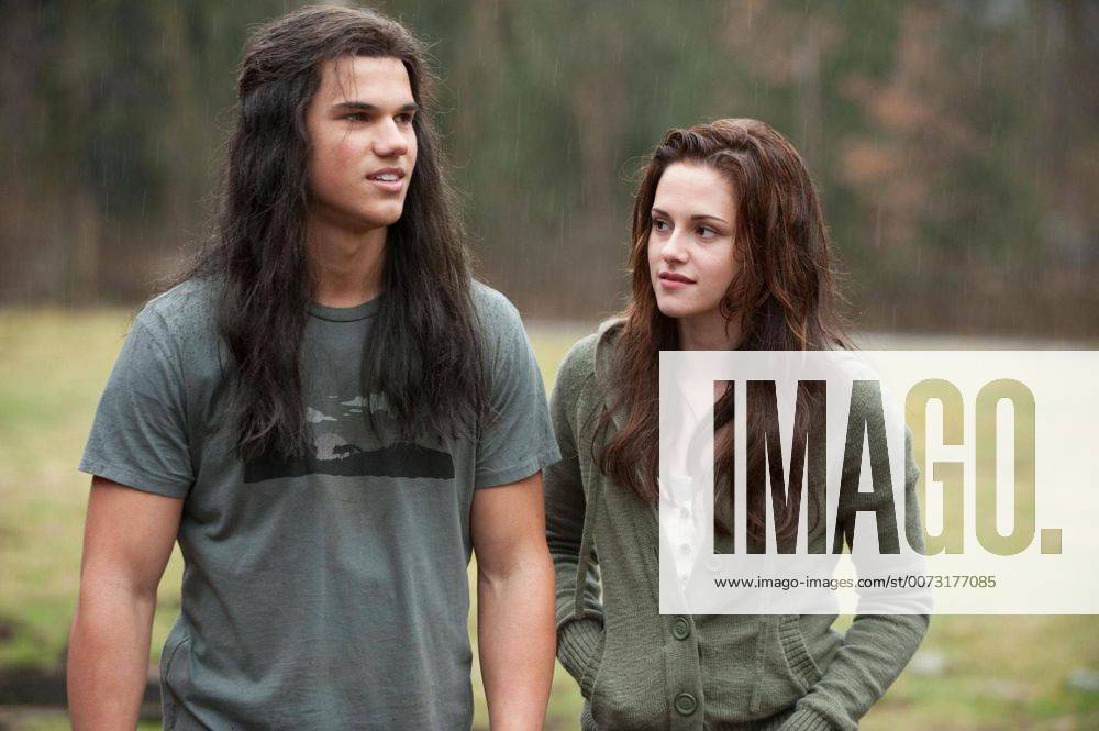 RELEASE DATE: November 20, 2009. MOVIE TITLE: Twilight: New Moon. STUDIO: Imprint Entertainment. PLOT: After Bella recovers from the vampire attack that almost claimed her life, she looks to celebrate her birthday with Edward and his family. However, a minor accident during the festivities results in Bella s blood being shed, a sight that proves too intense for the Cullens, who decide to leave the town of Forks, Washington for Bella and Edward s sake. Initially heartbroken, Bella finds a form of comfort in reckless living, as well as an even-closer friendship with Jacob Black. Danger in different forms awaits. PICTURED: KRISTEN STEWART as Bella Swan and TAYLOR LAUTNER as Jacob Black. - ZUMAg90_