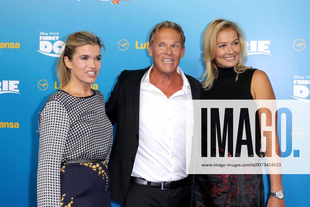 Anke Engelke, Christian Tramitz und Franziska van Almsick bei der Findet Dorie Kino Premiere am 15.09.2016 in Berlin Findet Dorie Kinopremiere in Berlin, 2016