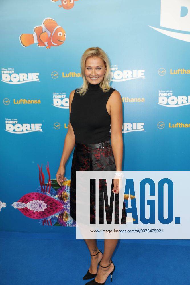 Franziska van Almsick bei der Findet Dorie Kino Premiere am 15.09.2016 in Berlin Findet Dorie Kinopremiere in Berlin, 2016