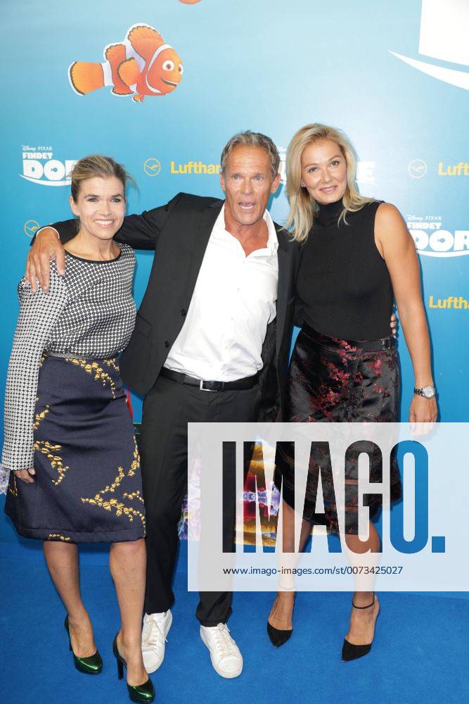 Anke Engelke, Christian Tramitz und Franziska van Almsick bei der Findet Dorie Kino Premiere am 15.09.2016 in Berlin Findet Dorie Kinopremiere in Berlin, 2016