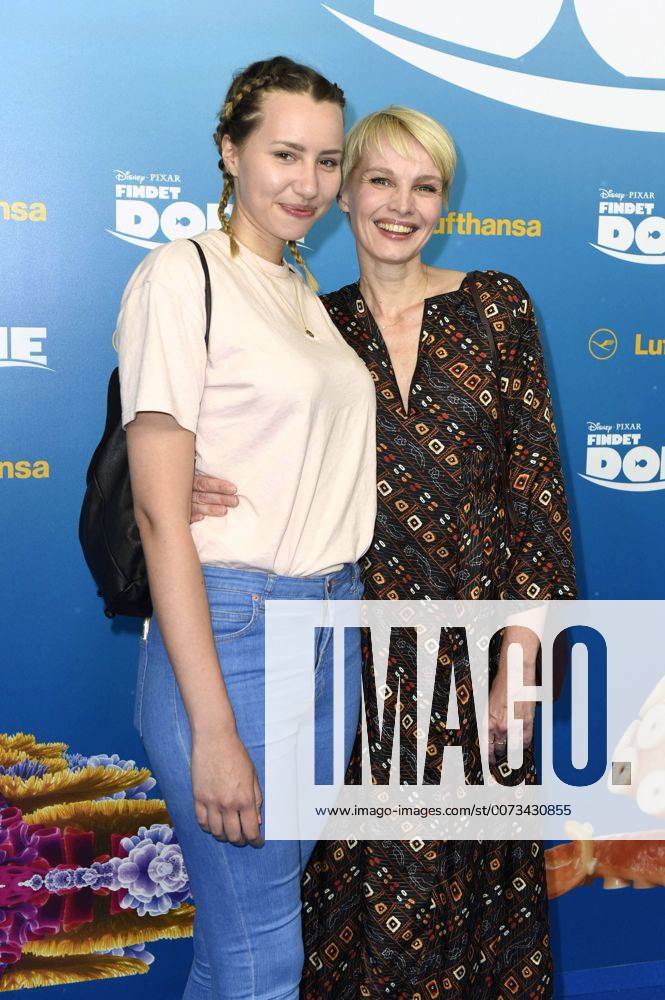 Susann Atwell mit Tochter Emma Atwell bei der Premiere des Kinofilms Findet Dorie Finding Dory im Zoo Palast. Berlin, 15.09.2016 Foto:xFredericx xFuturexImage