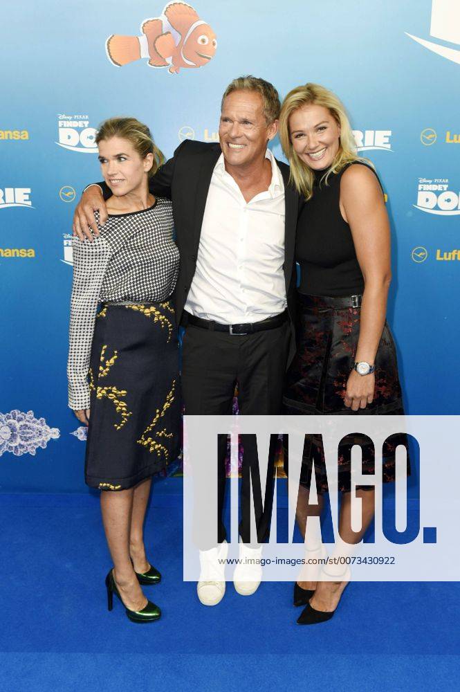 Anke Engelke, Christian Tramitz und Franziska van Almsick bei der Premiere des Kinofilms Findet Dorie Finding Dory im Zoo Palast. Berlin, 15.09.2016 Foto:xFredericx xFuturexImage