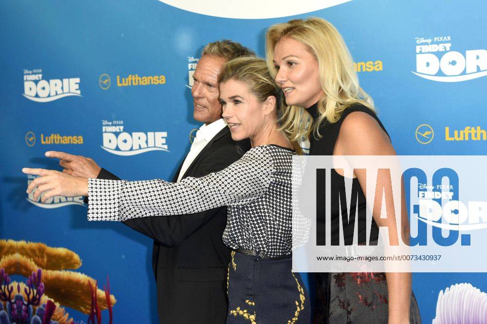 Christian Tramitz, Anke Engelke und Franziska van Almsick bei der Premiere des Kinofilms Findet Dorie Finding Dory im Zoo Palast. Berlin, 15.09.2016 Foto:xFredericx xFuturexImage