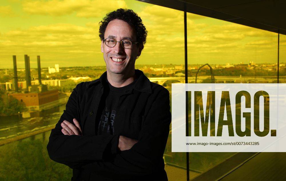 Mpls, MN - Minnesota, U.S. - TOM WALLACE ¢ twallace@startribune.com Assign 00007869B slug_kushner0517 Date: May 10, 2009 Tony Kushner, world famous award winning playwright came out of his writing closet to pose for photos on the 9th floor of the Guthrie theater, Minneapolis, MN. He has been holed up at the Guthrie trying to finish his new works that will be staged in all three theaters in the Guthrie complex. Caroline or Change is running now. - ZUMAm42_