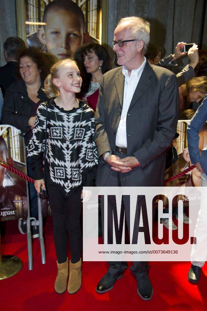 Ulrich LIMMER, Produzent, Jule HERRMANN, Schauspielerin, Filmpremiere Nebel im August , in der Lichtburg in Essen