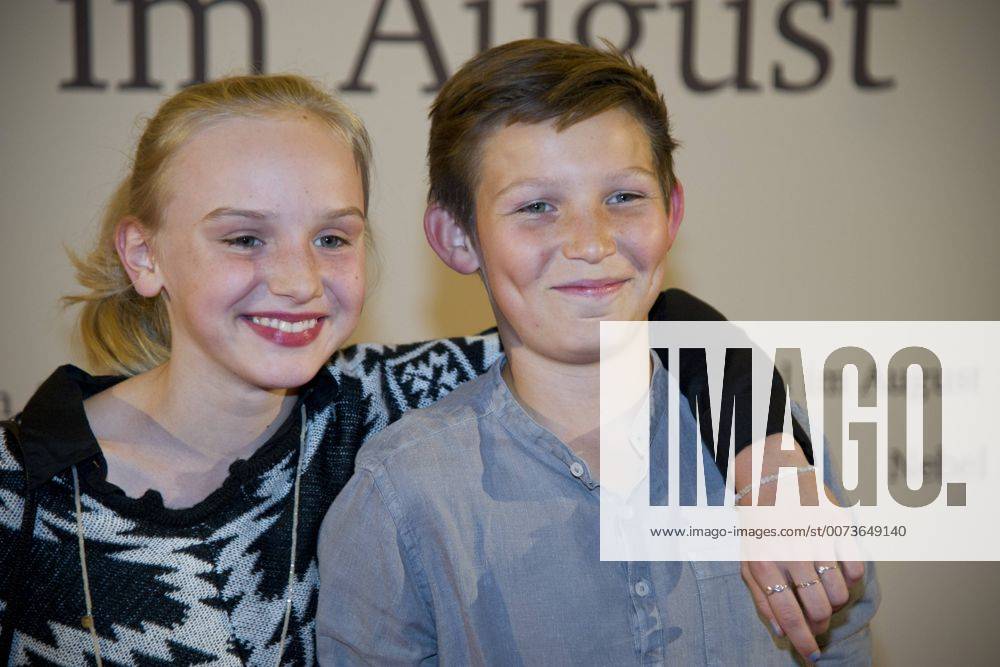Jule HERRMANN, Schauspielerin, Ivo PIETZCKER, Schauspieler, Filmpremiere Nebel im August , in der Lichtburg in Essen