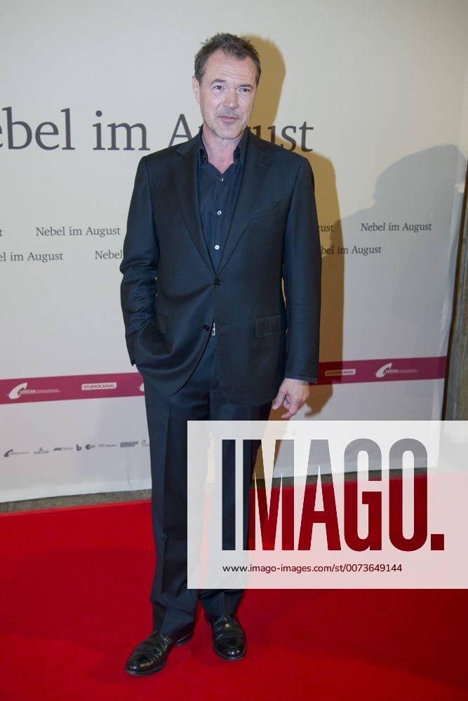 Sebastian KOCH, Schauspieler, Filmpremiere Nebel im August , in der Lichtburg in Essen