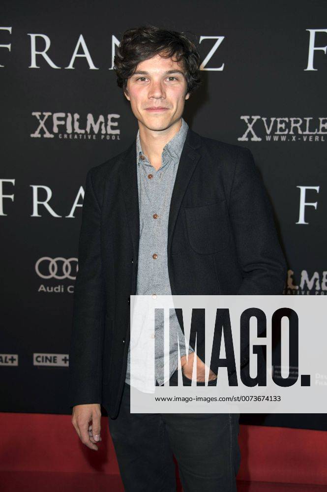 Sebastian Urzendowsky bei der Premiere des Kinofilms Frantz im Delphi Filmpalast. Berlin, 28.09.2016 Foto:xFredericx xFuturexImage