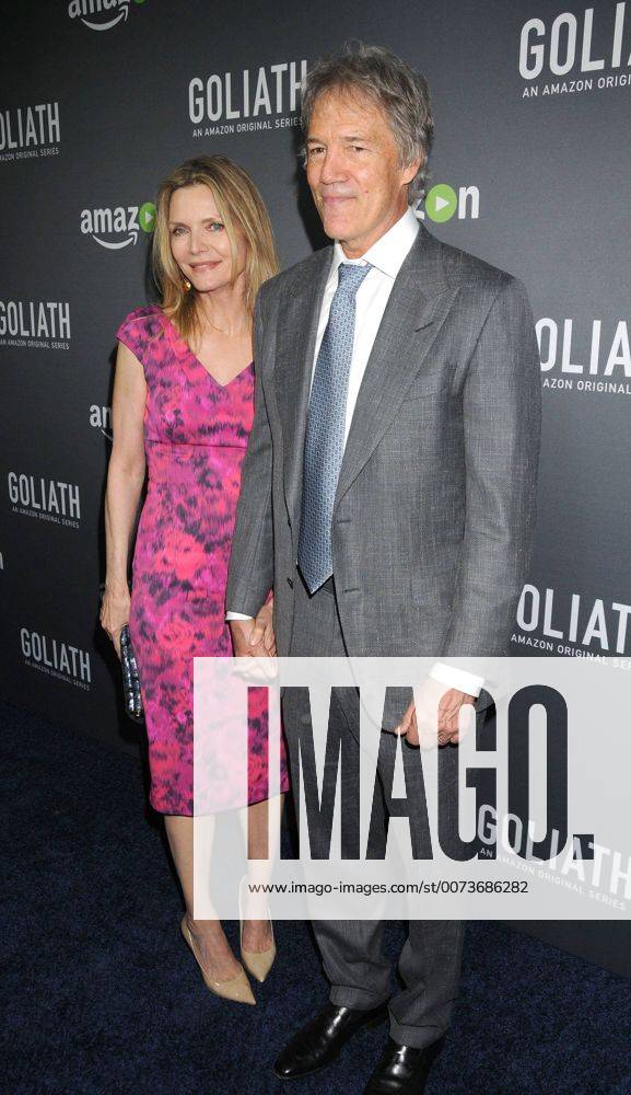 Los Angeles, California, United States - September 29th 2016 - Los Angeles California USA - Actress MICHELLE PFEIFFER, Writer Executive Producer DAVID E. KELLEY at the Goliath Premiere held at the London West Hollywood Hotel, Los Angeles Los Angeles United States - ZUMAf05_