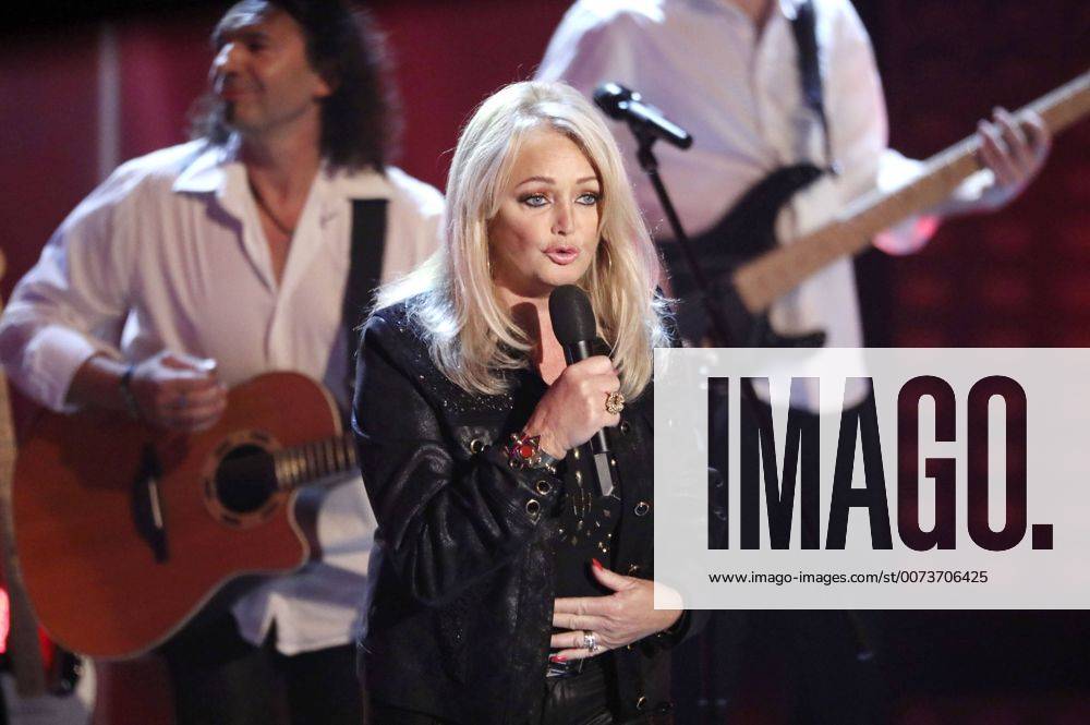 Bonnie Tyler in der ZDF-Show Willkommen bei Carmen Nebel im Velodrom. Berlin, 01.10.2016 Foto:xS.xGabschx xFuturexImage