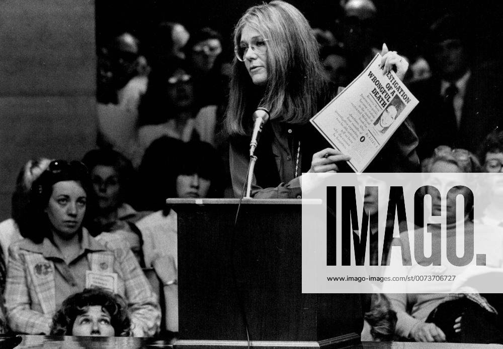 Berühmte Feministinnen, Gloria Steinem April 20, 1979 - U.S. - April 20, 1979 Steinem backs welfare funds for abortions Gloria Steinem, editor of Ms. magazine, urged a Minnesota Senate committee Thursday to provide welfare money for elective abortions. She displayed an article about the first woman to the because of an illegal abortion since public funding was cut back. The committee voted against the bill she supported. April 18, 1979 , Minneapolis Star Tribune U.S. - ZUMAm42_