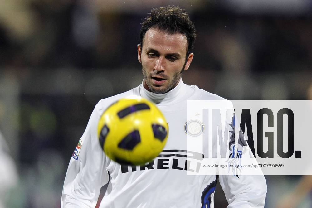 AC Florenz ACF Fiorentina (lila) vs. Inter Mailand (weiß) --- Giampaolo Pazzini