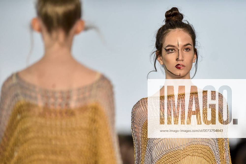 BELO HORIZONTE, MG - 06.10.2016: MINAS TREND OUTONO INVERNO 2017 - designer fashion show Doisélles during the nineteenth edition of the Minas Trend - Autumn Winter 2017 held in Expominas in Belo Horizonte, MG. on the afternoon of Thursday (06). x1211768x MourãoxPanda