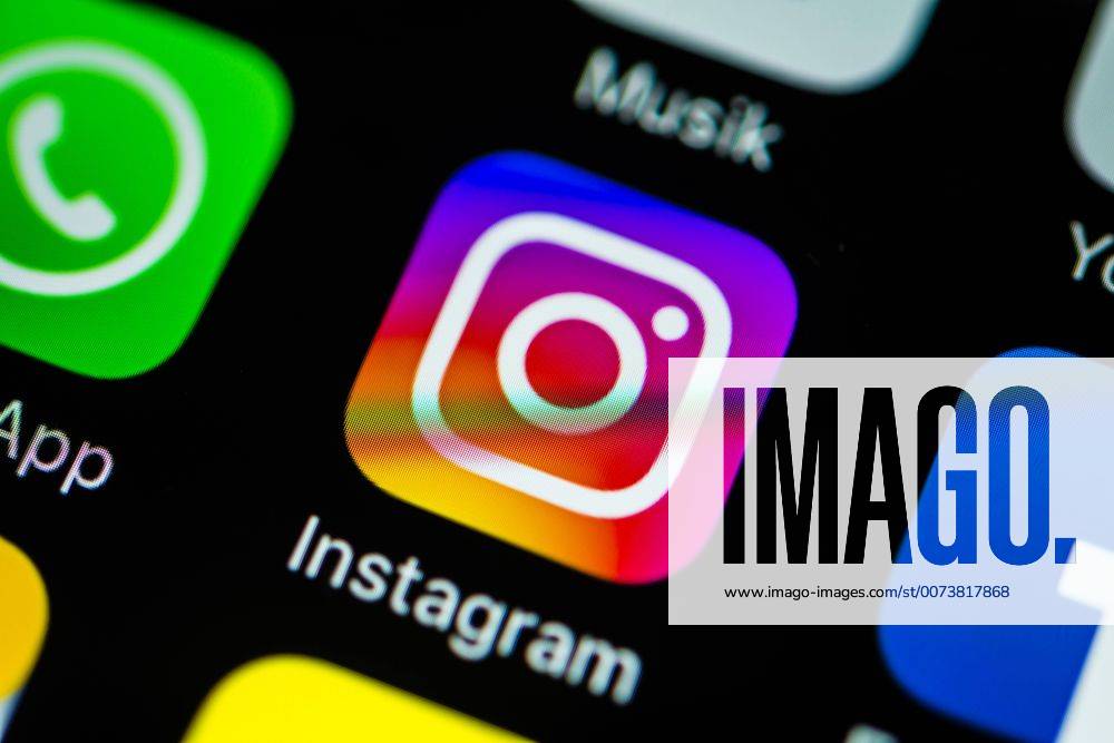 App-Icons auf Smartphone-Display App-Icons, Anzeige auf einem Bildschirm vom Handy, Smartphone, Instagram, Soziales Netzwek, Makroaufnahme, Detail, formatfüllend