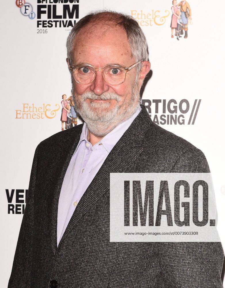 Ethel and Ernest BFI LFF screening London, UK. Jim Broadbent at the 60th BFI London Film Festival sceening of Ethel and Ernest at The Curzon Mayfair, Curzon Street, London on Saturday 15 October 2016 LMK392-62602-171016