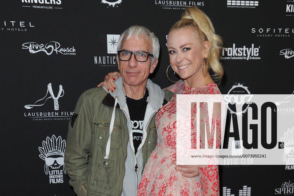 LB Films Gala Event und Party 2016 Ralf Richter, Jenny Elvers-Elbertshagen bei der Lausbuben Films Gala Party zum Thema, Don t grow up, it s a trap - zur Berlinale 2016 im Hotel Sofitel am Gendarmenmarkt in Berlin am 13.02.2016