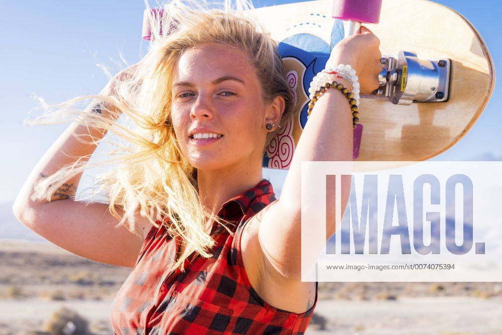 Youniverse - Young Holidays Spain, Tenerife, blond young skater model released Symbolfoto SIPF00892