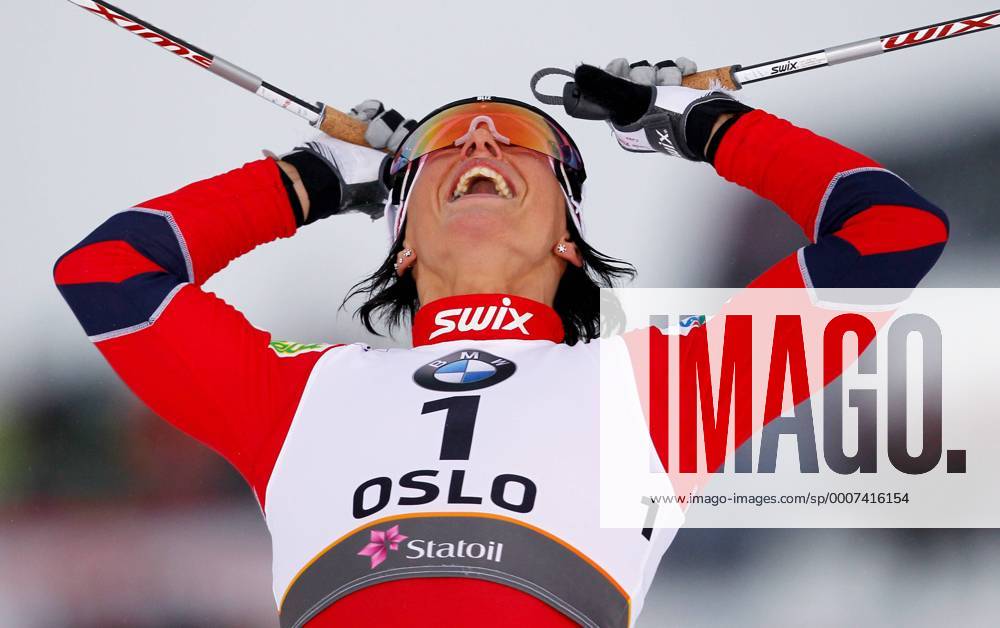 SKI NORDISCH - FIS Nordische WM 2011 OSLO, 24.FEB.11 - SKI NORDISCH, LANGLAUF - FIS Nordische Ski Weltmeisterschaften 2011, Holmenkollen, 1,3km Sprint der Damen, Freistil. Bild zeigt den Jubel von Weltmeisterin Marit Björgen (NOR). o0 Freude Sieg Emotionen