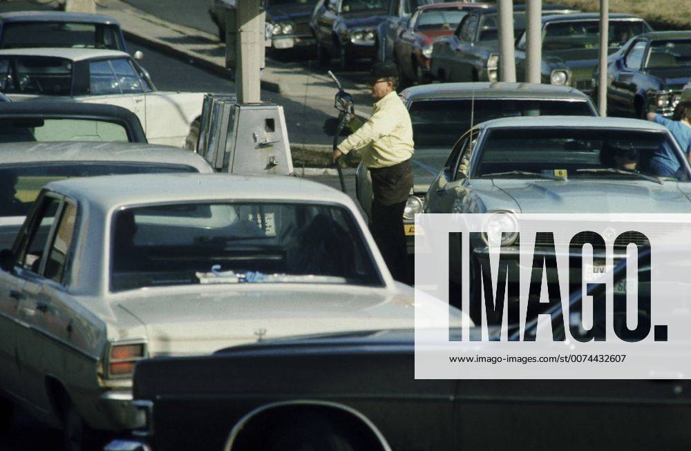 IMAGO History, Ölpreiskrise 1973 The gas lines in 1974, Washington DC