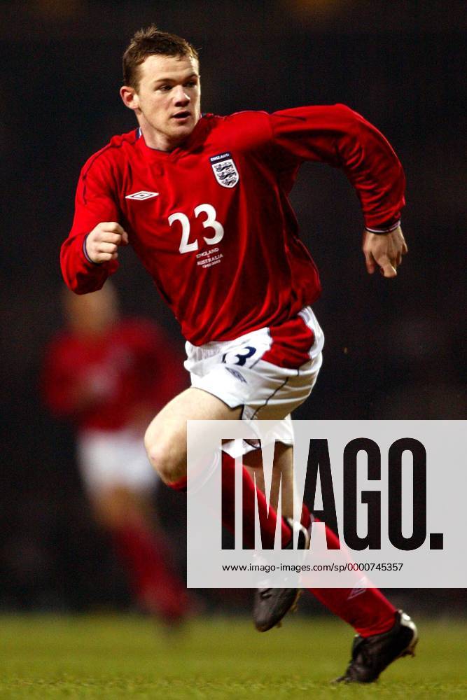 Wayne Rooney (England) - Antritt Fußball Länderspiel Herren Länderspiel 2003, Nationalmannschaft, Nationalteam, Nationaltrikot, Test, Testspiel, Vdig Einzelbild London Dynamik,