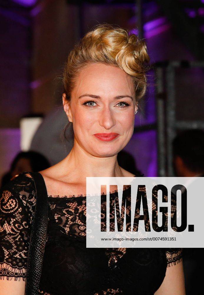 Schauspielerin Eva Mona Rodekirchen (GER) - ARD Liveshow Das grosse Fest der Besten aus dem Velodrom in Berlin - Fotografiert am 10.01.2015