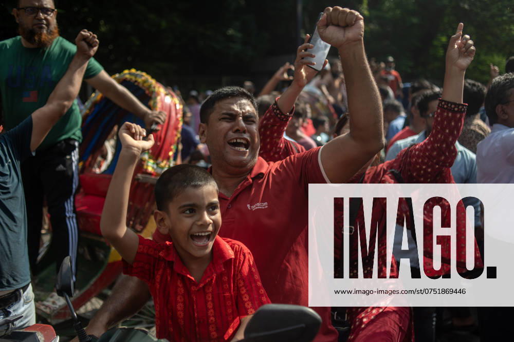 Protests In Bangladesh People are celebrating the fall of the country s Prime Minister Sheikh Hasina in Dhaka, Bangladesh, on August 6, 2024. Dhaka Bangladesh