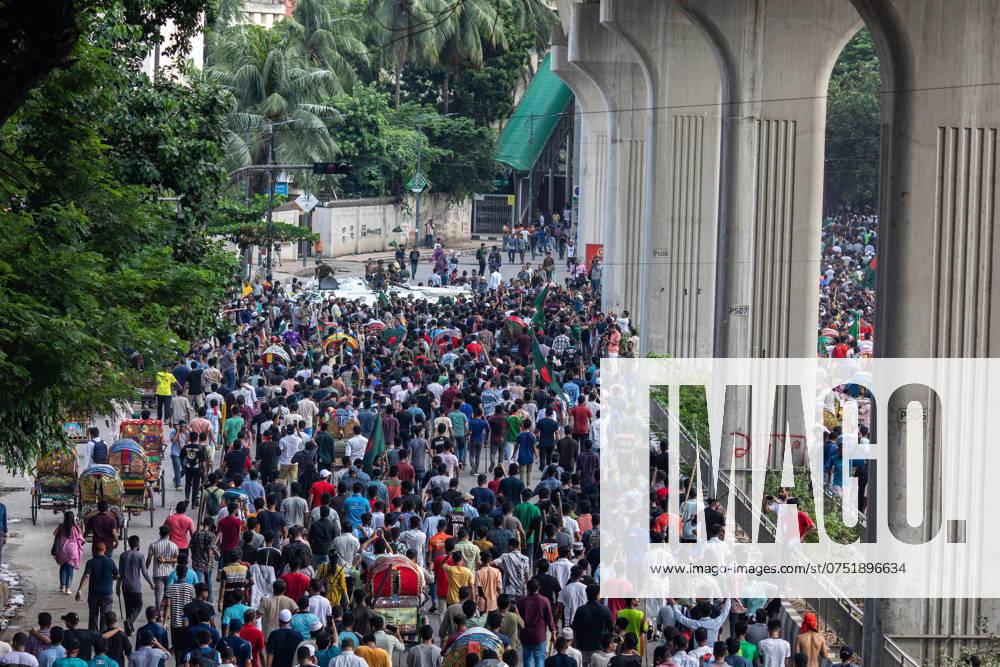 Dhaka celebrate the resignation of the Prime Minister - 05 Aug 2024 Anti-government protestors participate in the celebrations. Thousands of people are celebrating the resignation of Bangladeshi Prime Minister Sheikh Hasina. Protests in Bangladesh that began as student-led demonstrations against government hiring rules in July culminated on August 5, in the prime minister fleeing and the military announcing it would form an interim government. Dhaka Bangladesh