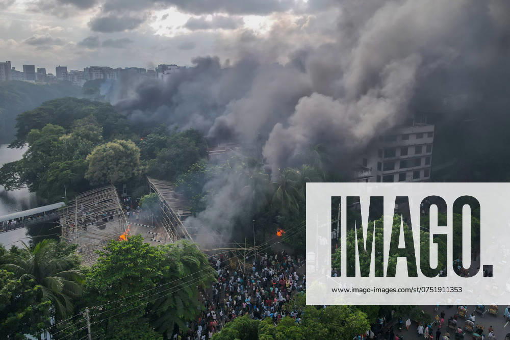 Thousands of People celebrate in Dhaka - 05 Aug 2024 (EDITORS NOTE: Image taken with drone) Anti-government protestors set ablaze the entrance area of Bangabandhu Memorial Museum in Dhaka during the celebrations. Thousands of people are celebrating the resignation of Bangladeshi Prime Minister Sheikh Hasina. Protests in Bangladesh that began as student-led demonstrations against government hiring rules in July culminated on August 5, with the Prime Minister fleeing and the military announcing it would form an interim government. Dhaka Bangladesh